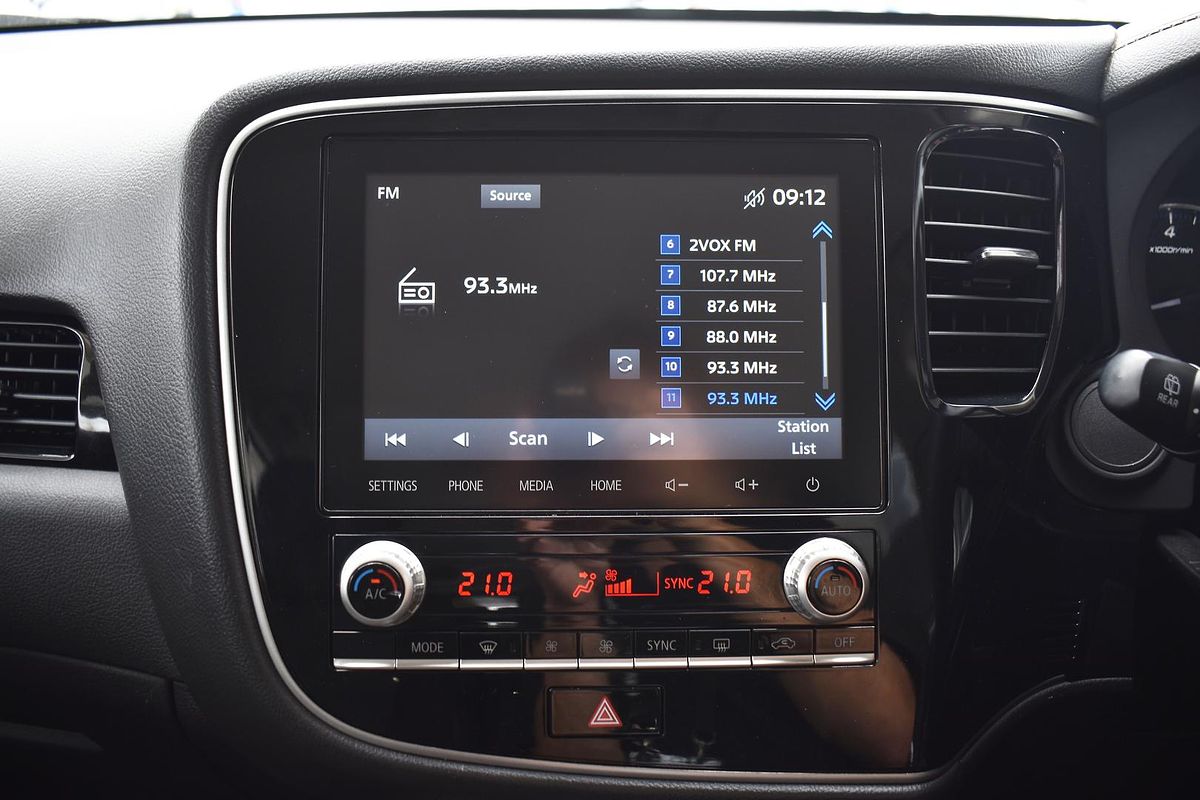 2021 Mitsubishi Outlander ES ZL