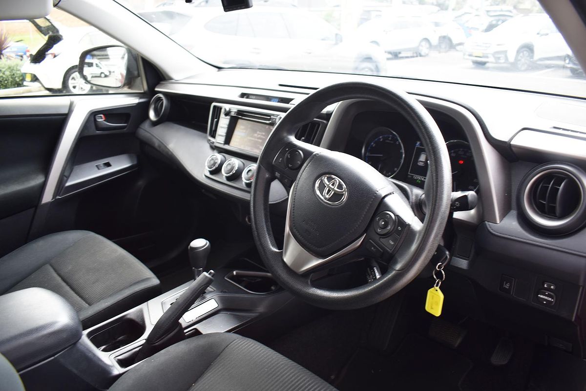 2018 Toyota RAV4 GX ZSA42R