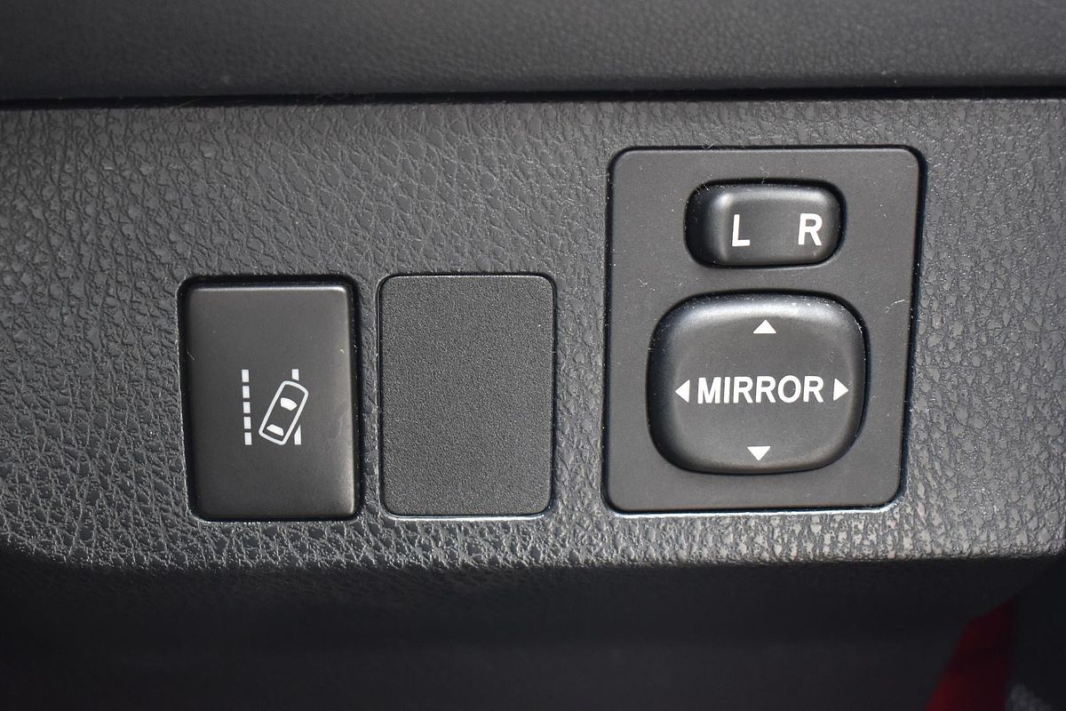 2018 Toyota RAV4 GX ZSA42R