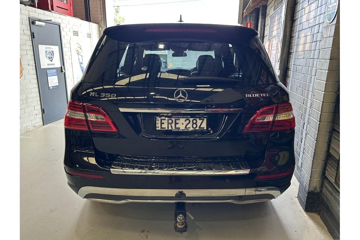 2012 Mercedes-Benz M-Class ML350 BlueTEC W166