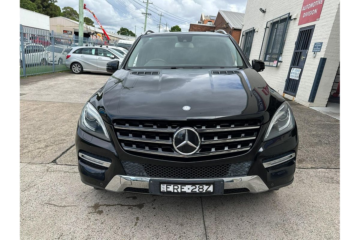 2012 Mercedes-Benz M-Class ML350 BlueTEC W166