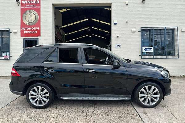 2012 Mercedes-Benz M-Class ML350 BlueTEC W166