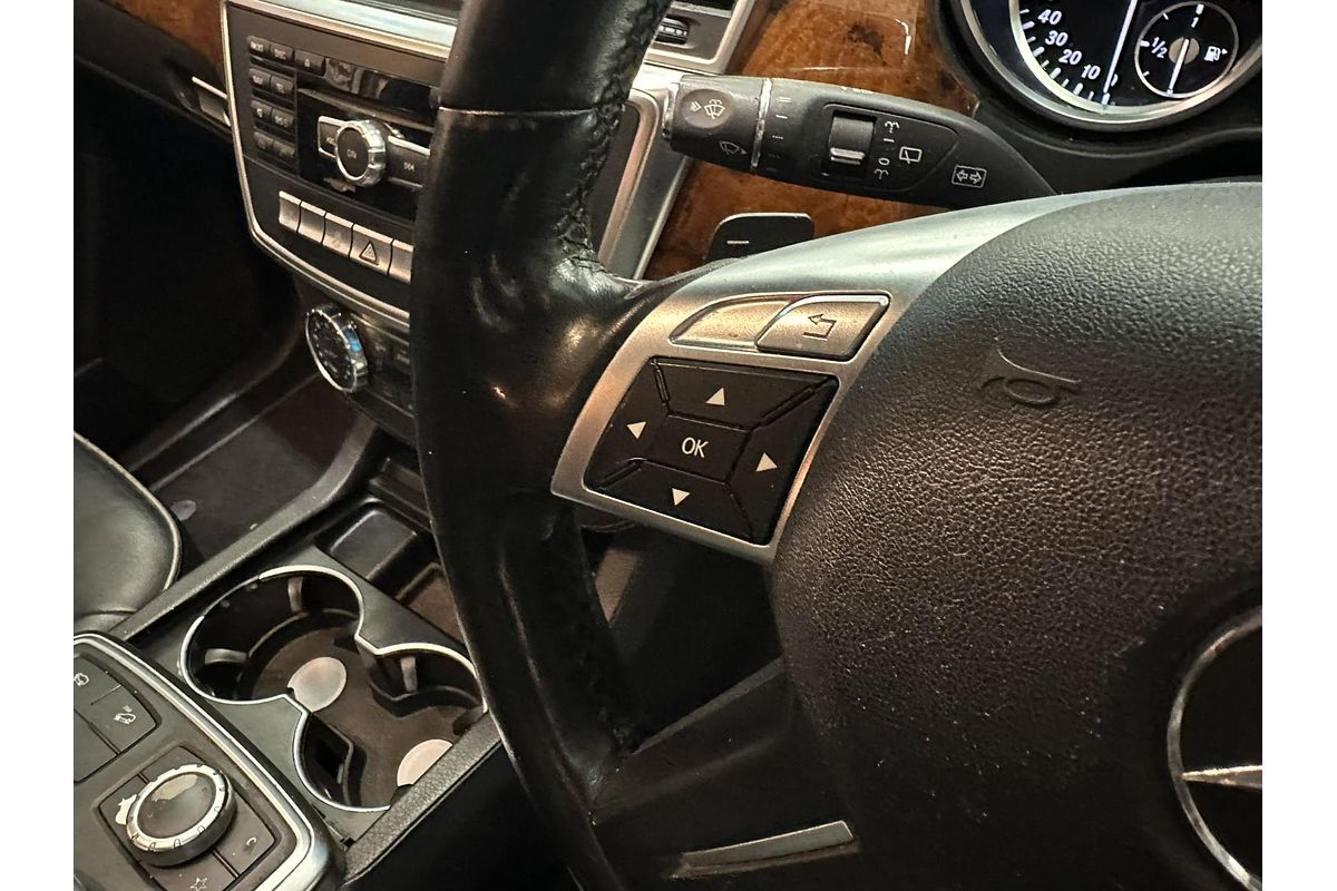 2012 Mercedes-Benz M-Class ML350 BlueTEC W166