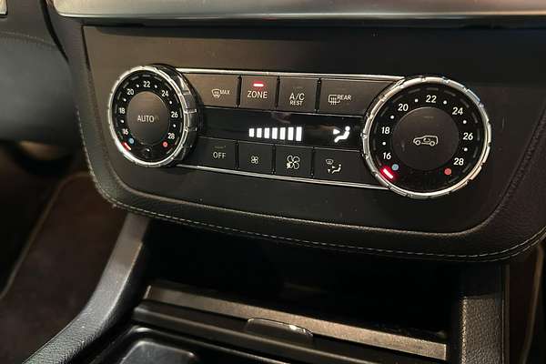 2012 Mercedes-Benz M-Class ML350 BlueTEC W166