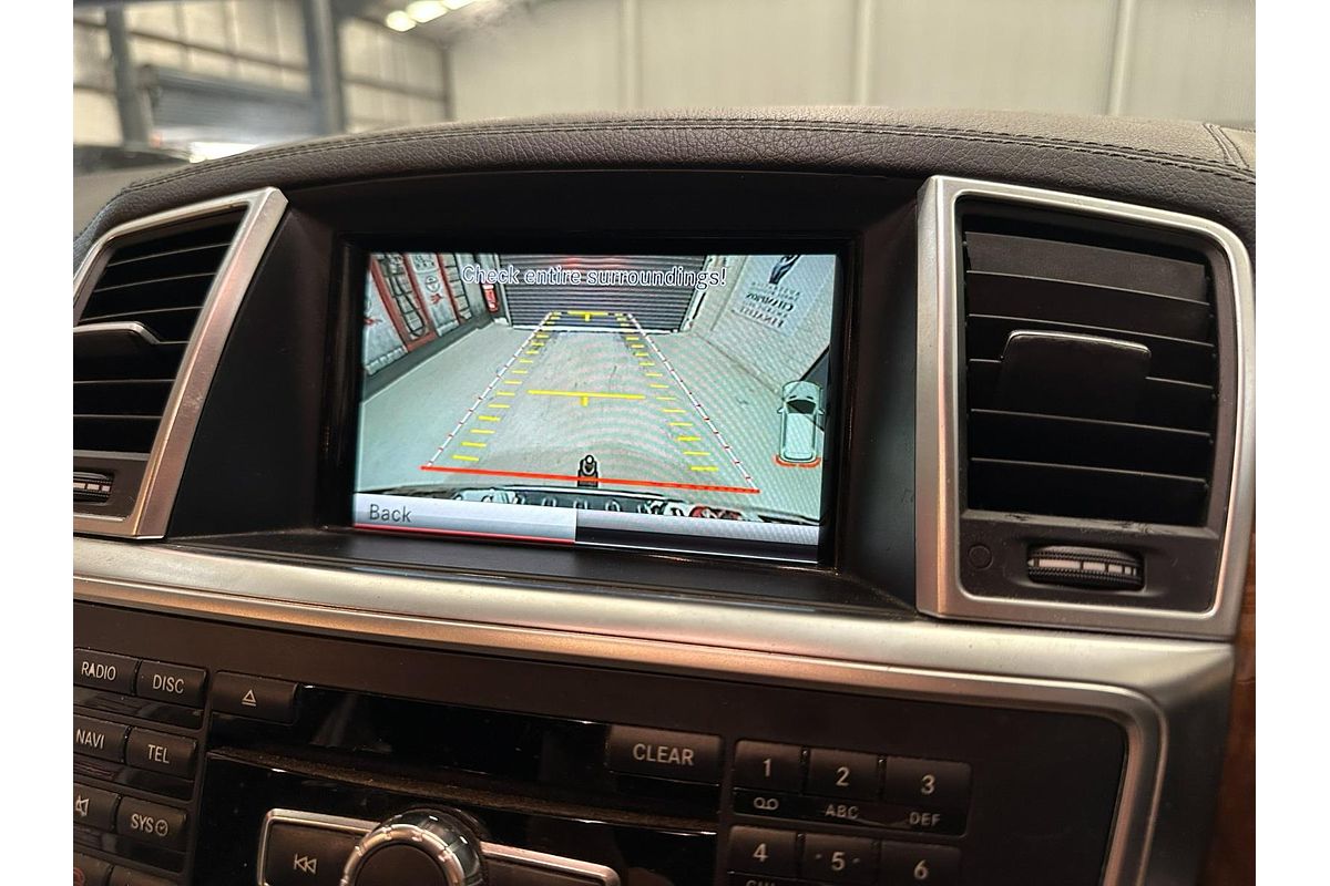2012 Mercedes-Benz M-Class ML350 BlueTEC W166
