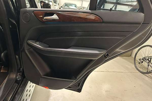 2012 Mercedes-Benz M-Class ML350 BlueTEC W166