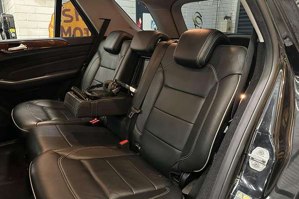 2012 Mercedes-Benz M-Class ML350 BlueTEC W166