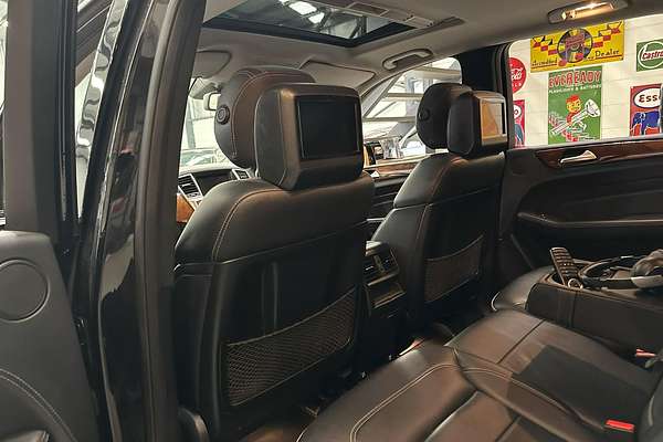 2012 Mercedes-Benz M-Class ML350 BlueTEC W166