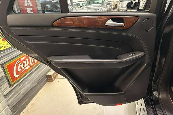 2012 Mercedes-Benz M-Class ML350 BlueTEC W166