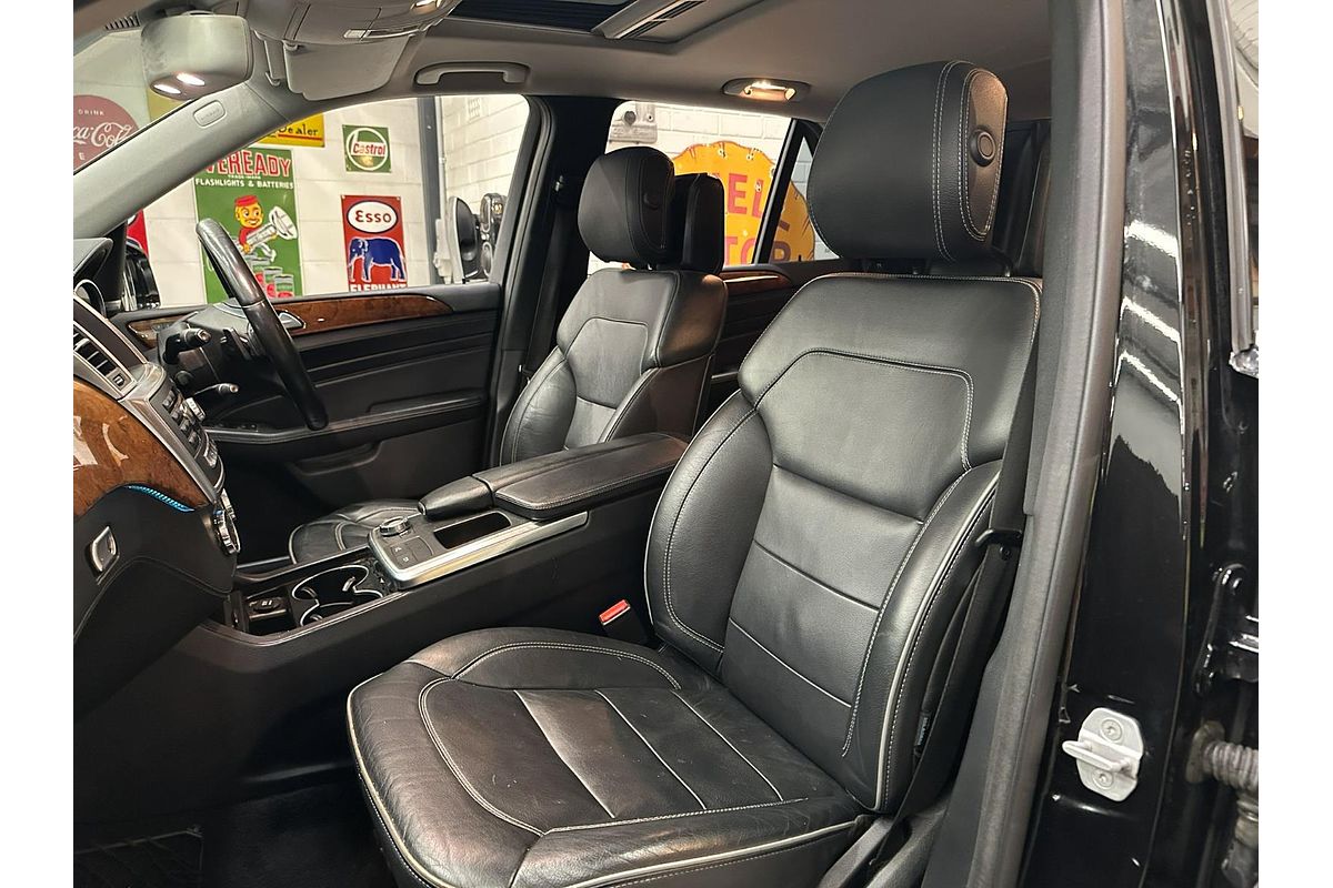 2012 Mercedes-Benz M-Class ML350 BlueTEC W166