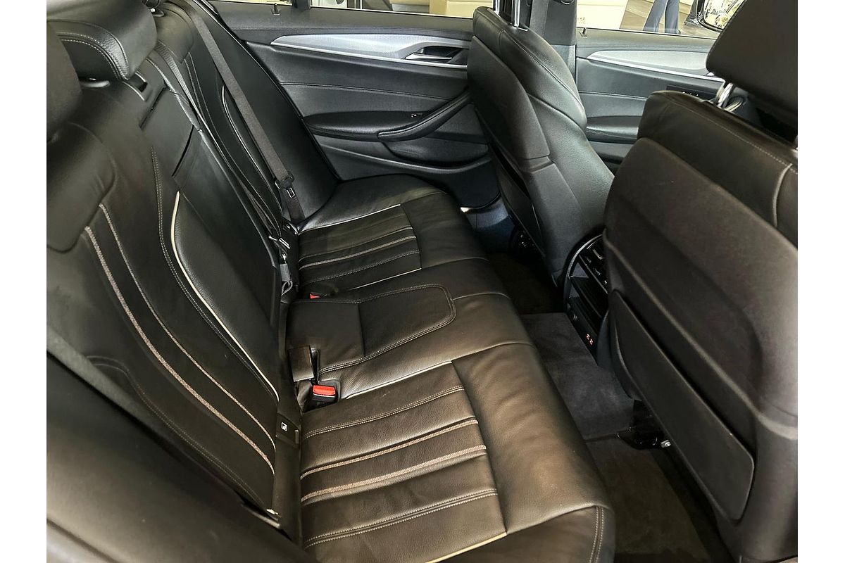 2020 BMW 5 Series 530d M Sport G30