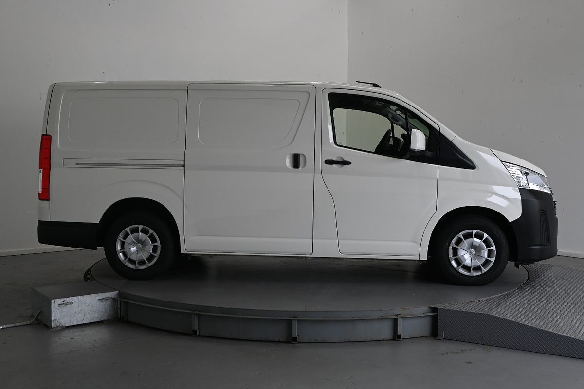 2023 Toyota Hiace GDH300R LWB