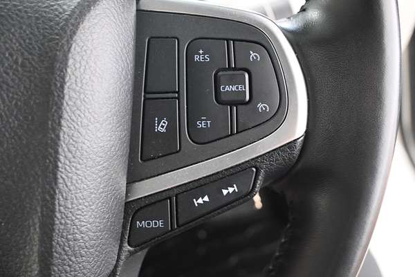 2023 Toyota Hiace GDH300R LWB