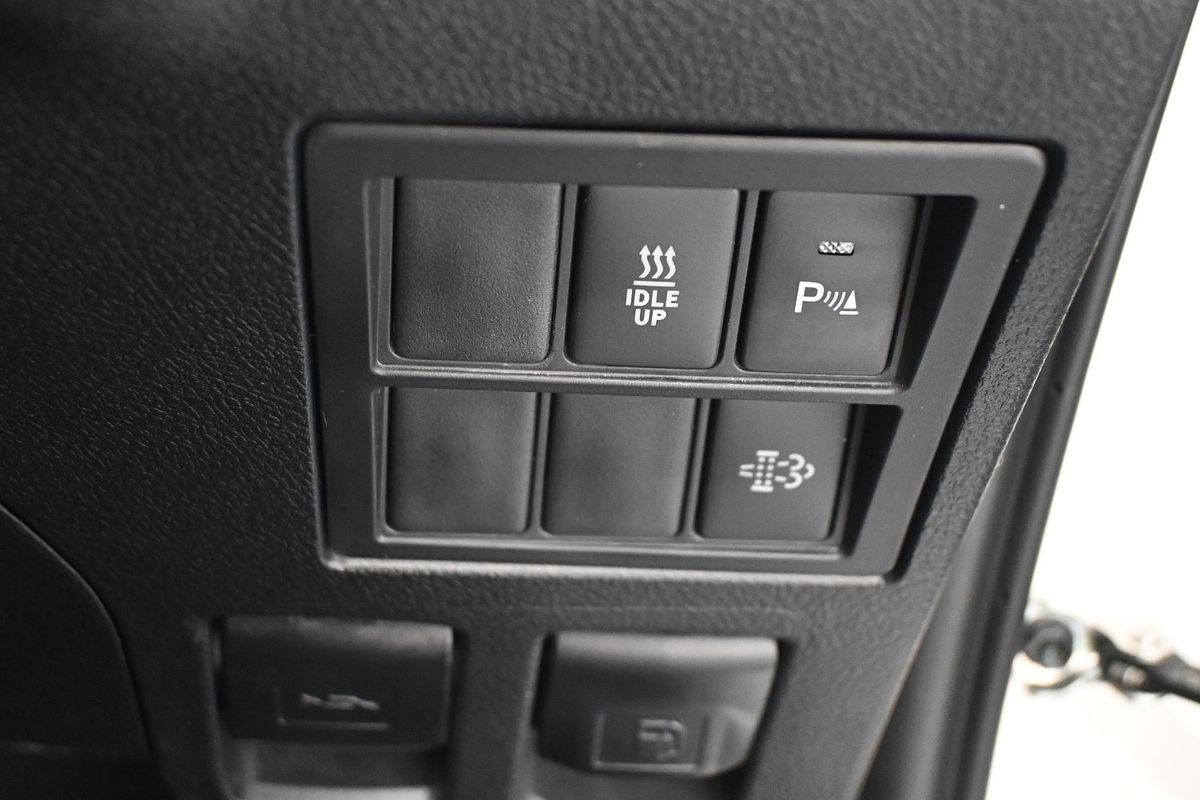 2024 Toyota Hilux SR5 GUN126R 4X4