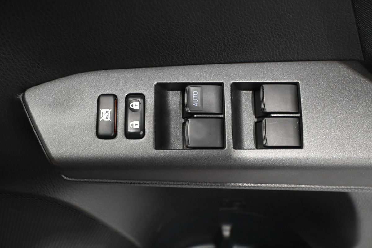 2018 Toyota RAV4 GXL ZSA42R