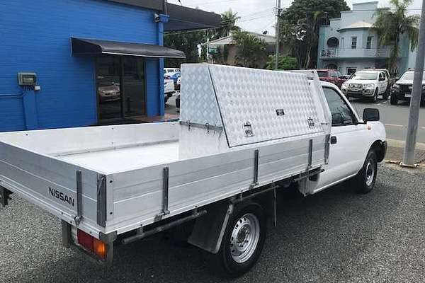2010 Nissan Navara DX D22 Rear Wheel Drive