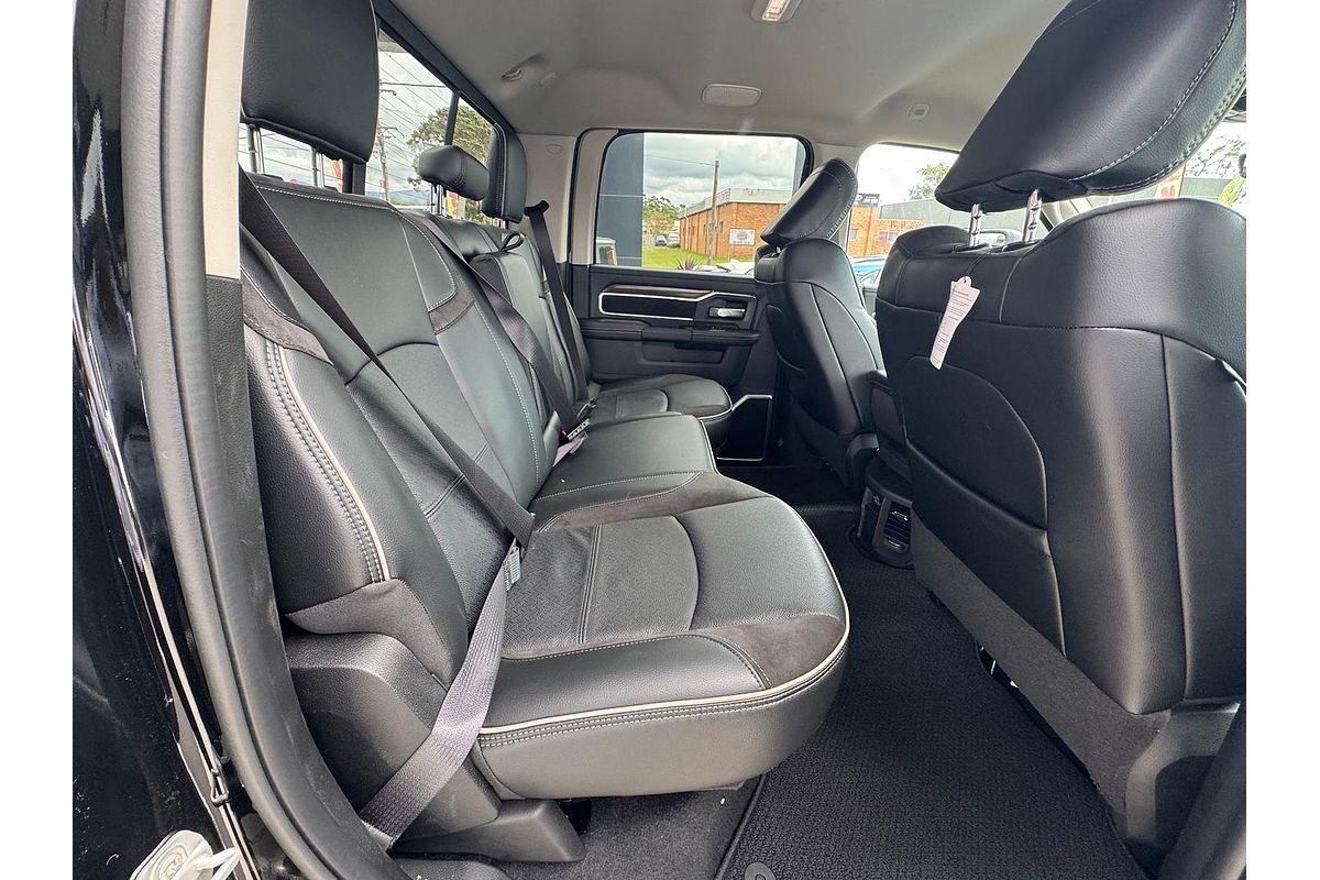 2024 RAM 2500 Laramie Rambox DJ 4X4