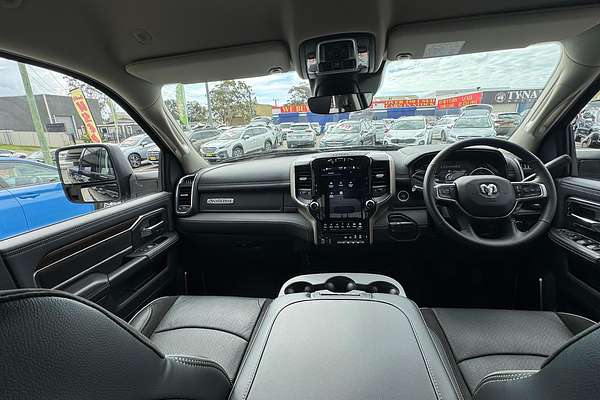 2024 RAM 2500 Laramie Rambox DJ 4X4