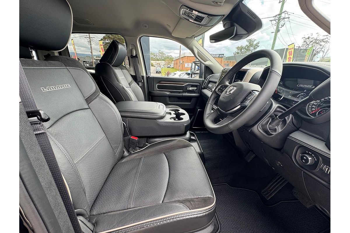2024 RAM 2500 Laramie Rambox DJ 4X4