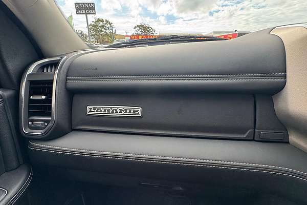 2024 RAM 2500 Laramie Rambox DJ 4X4
