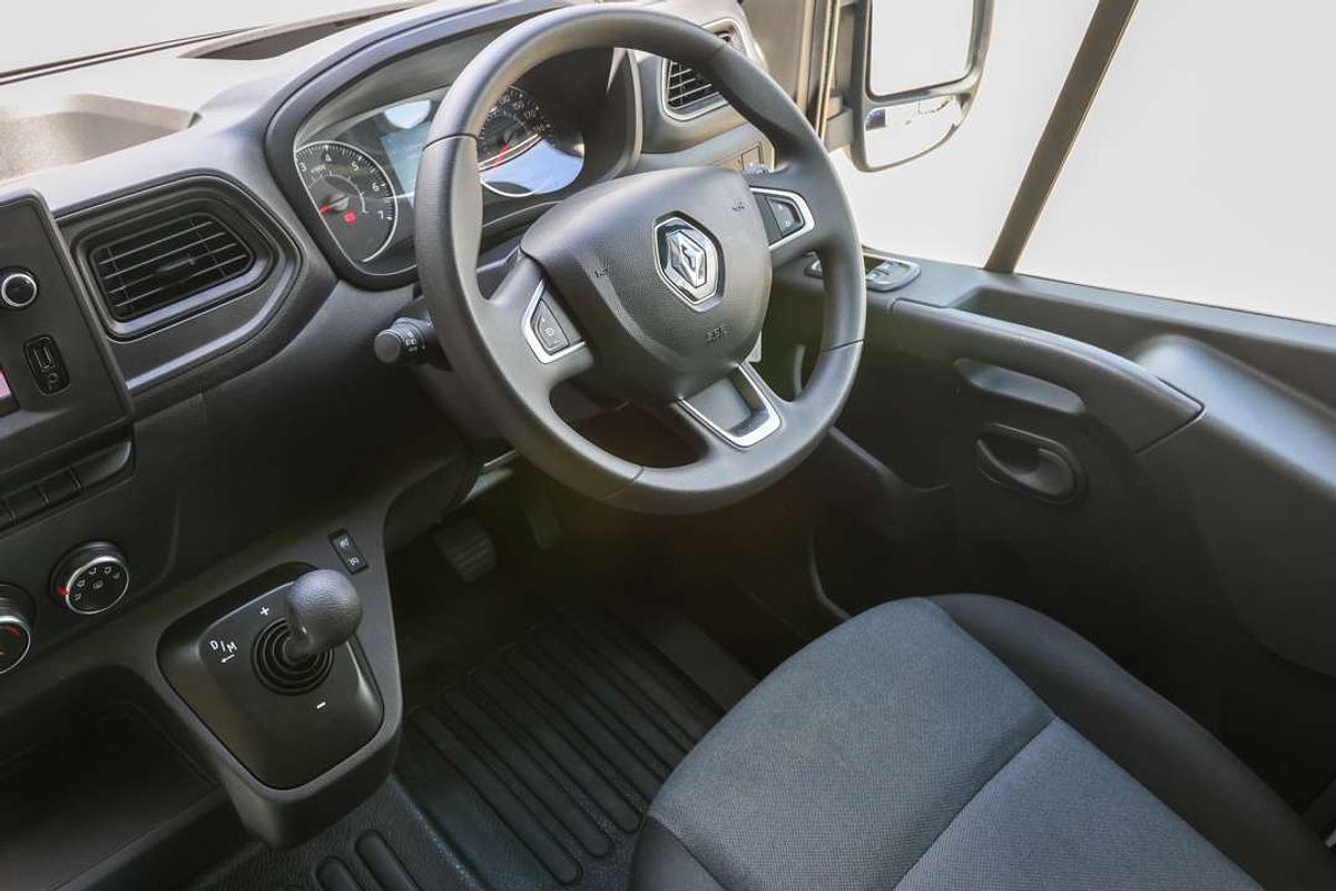 2023 Renault Master Pro 120kW X62 Phase 2