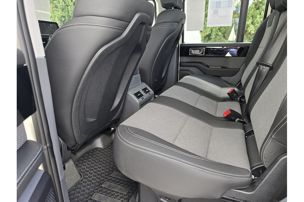 2024 INEOS Grenadier Quartermaster 4X4