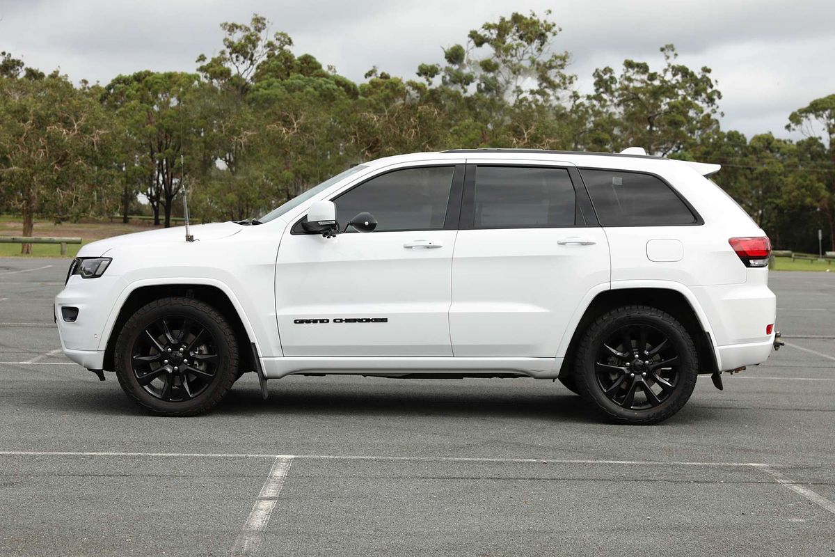2021 Jeep Grand Cherokee Night Eagle WK