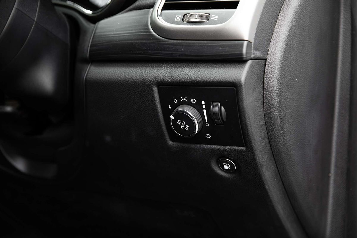 2021 Jeep Grand Cherokee Night Eagle WK