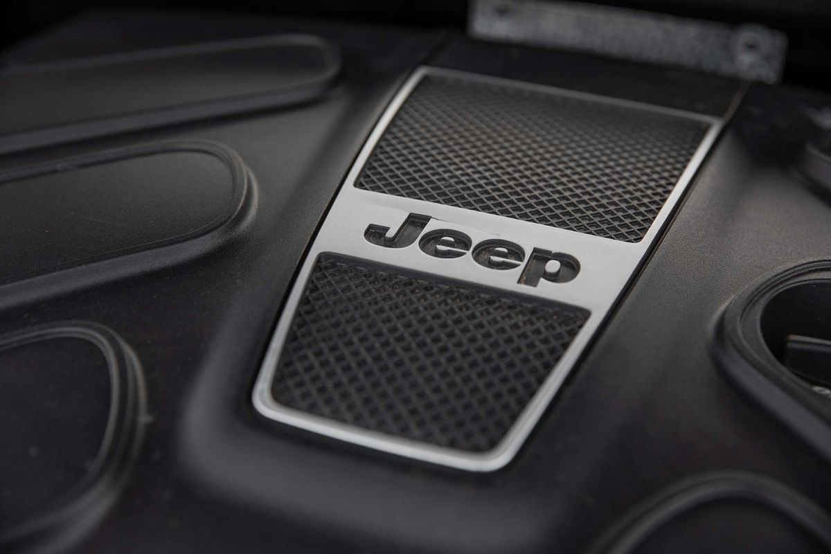 2021 Jeep Grand Cherokee Night Eagle WK