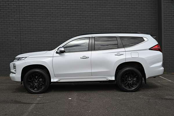 2022 Mitsubishi Pajero Sport GSR QF