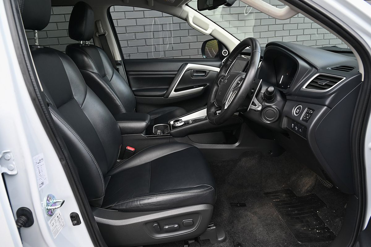 2022 Mitsubishi Pajero Sport GSR QF