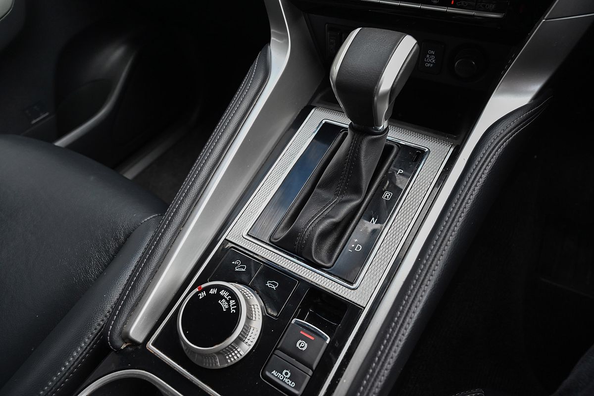 2022 Mitsubishi Pajero Sport GSR QF