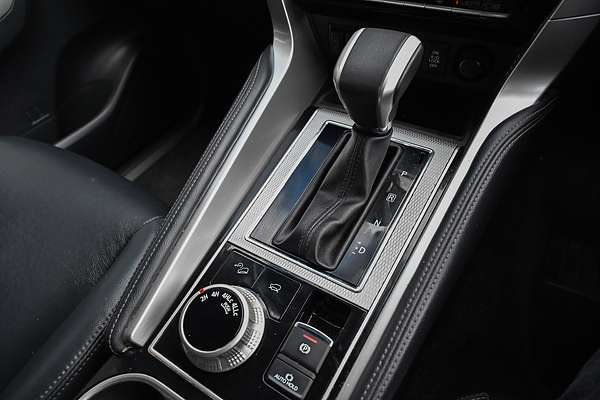2022 Mitsubishi Pajero Sport GSR QF