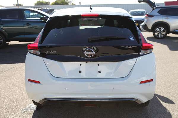 2023 Nissan LEAF ZE1