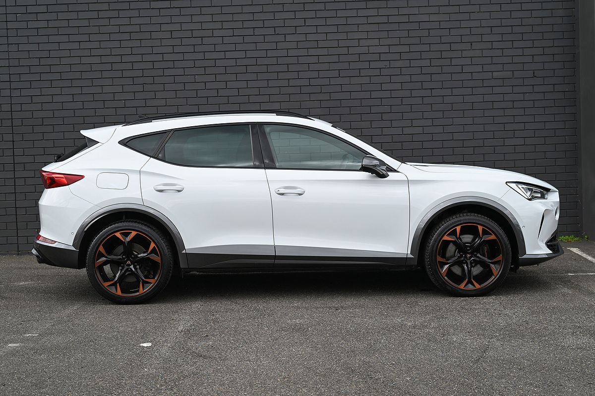 2023 CUPRA Formentor VZx KM