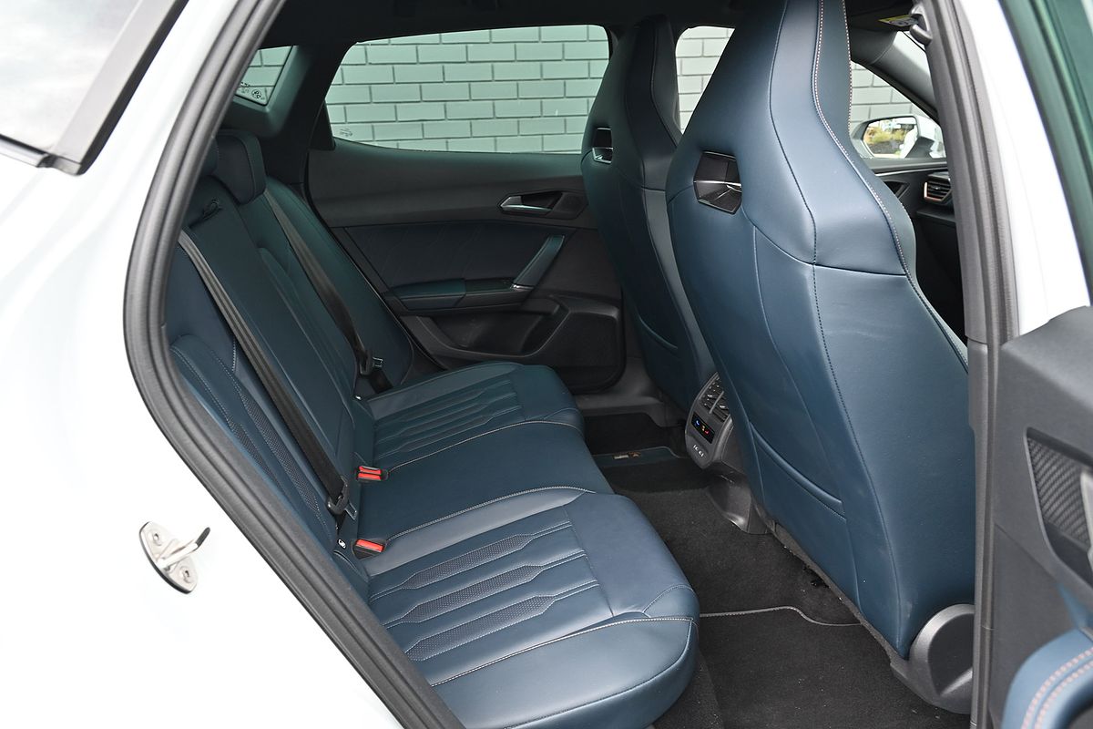 2023 CUPRA Formentor VZx KM