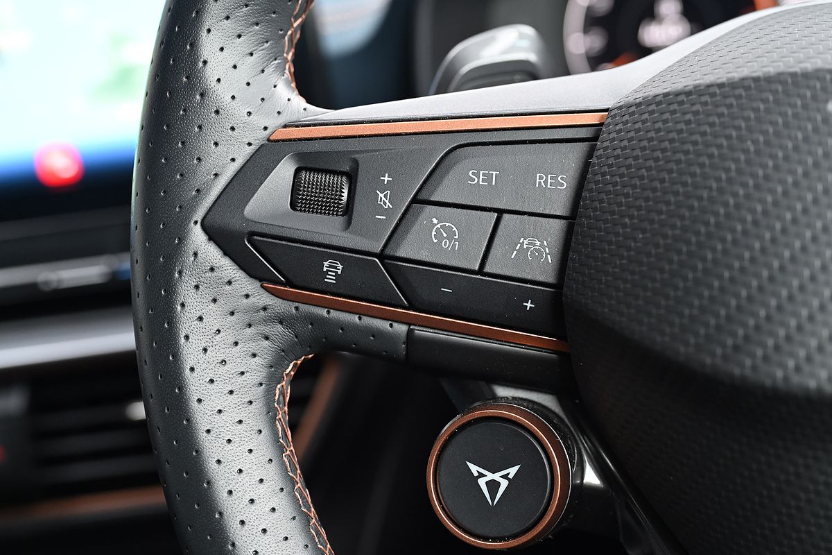2023 CUPRA Formentor VZx KM