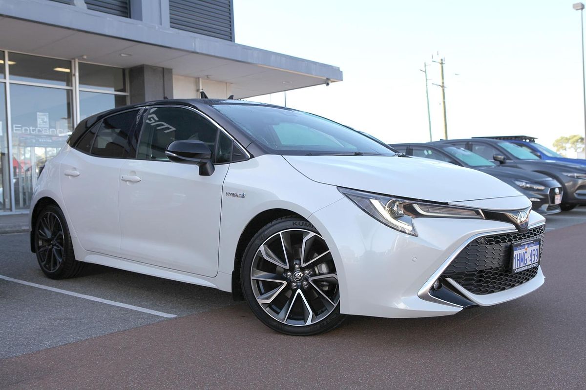2019 Toyota Corolla ZR Hybrid ZWE211R