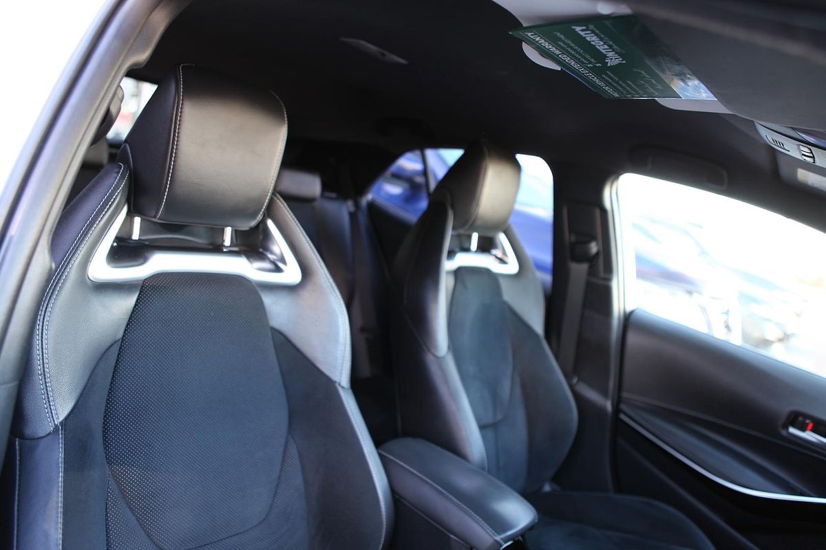 2019 Toyota Corolla ZR Hybrid ZWE211R