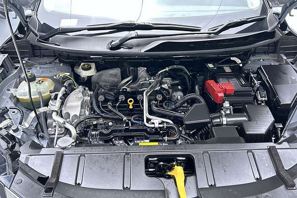 2023 Nissan X-TRAIL ST-L T33