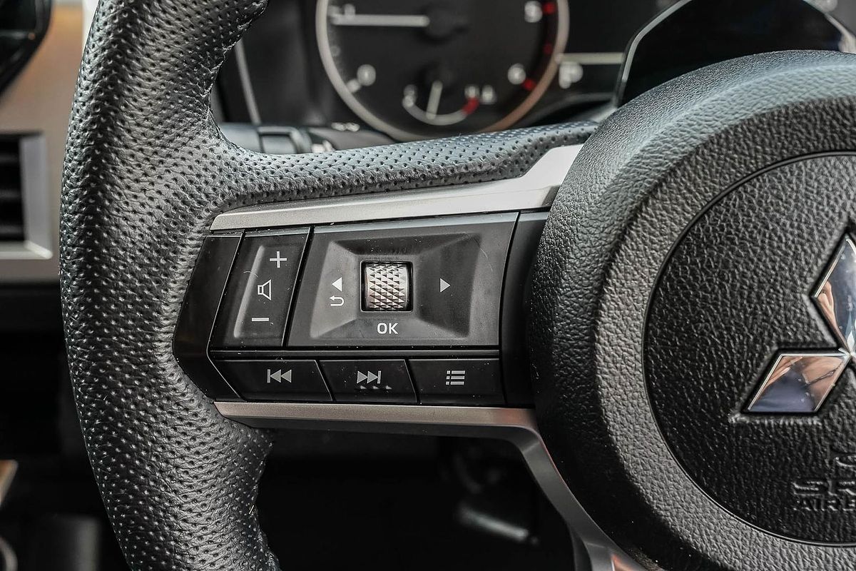 2024 Mitsubishi Triton GLS MV 4X4