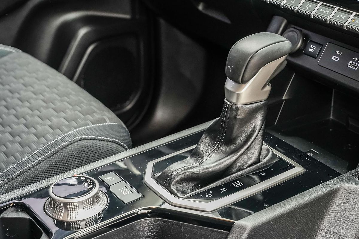 2024 Mitsubishi Triton GLS MV 4X4