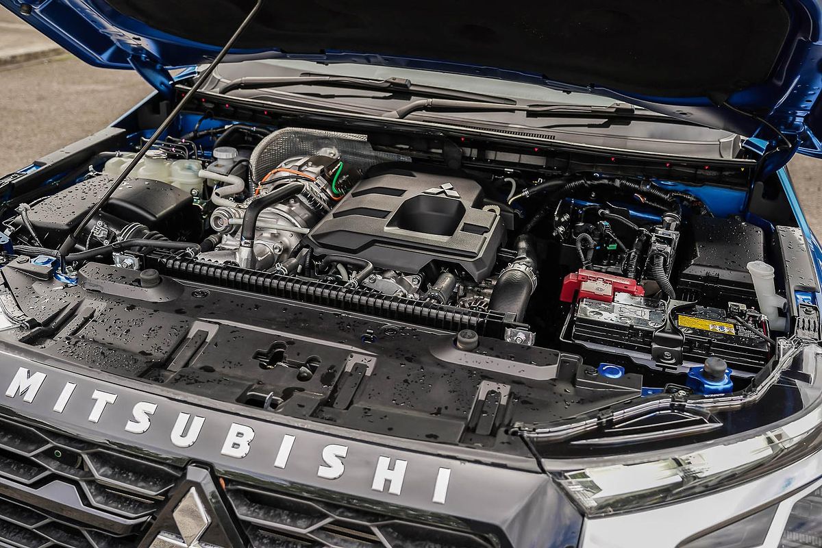 2024 Mitsubishi Triton GLS MV 4X4