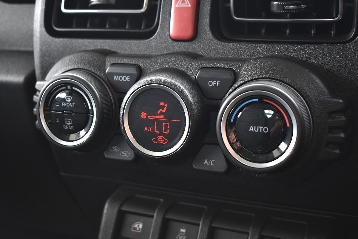 2022 Suzuki Jimny GLX GJ