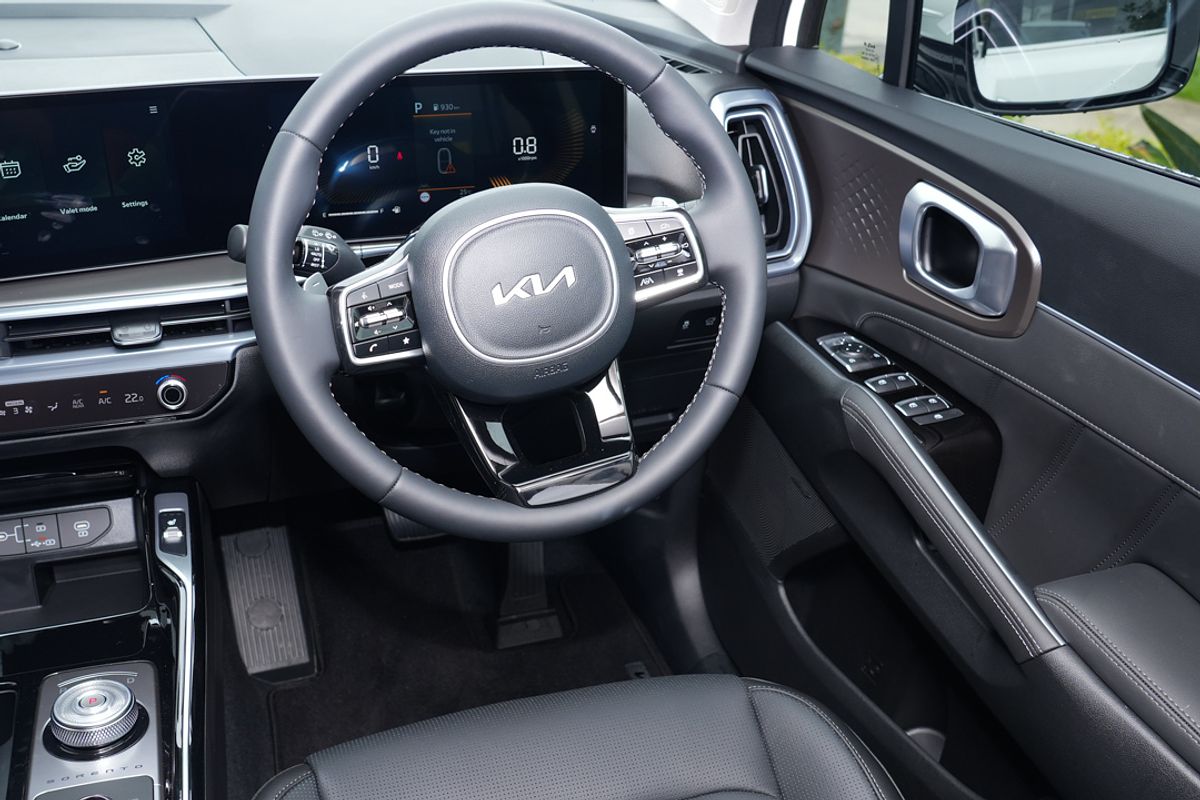 2025 Kia Sorento Sport+ MQ4 PE