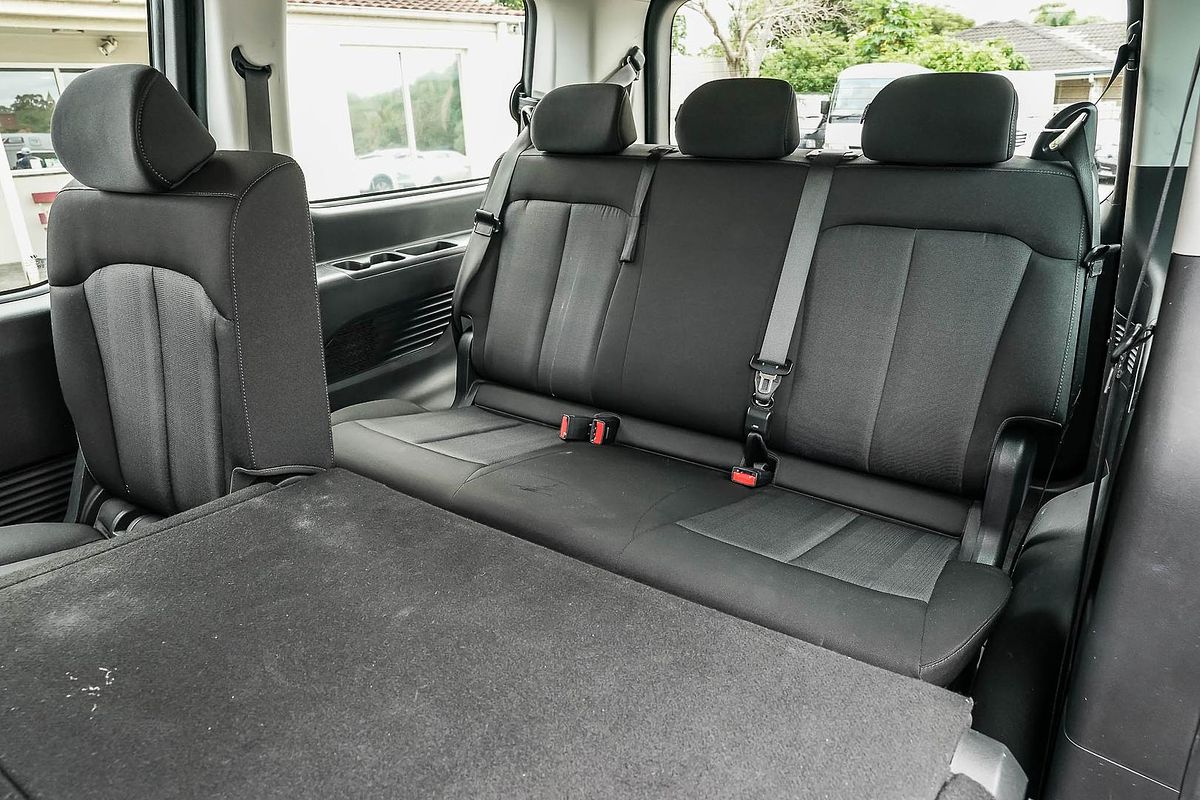2021 Hyundai STARIA US4.V1