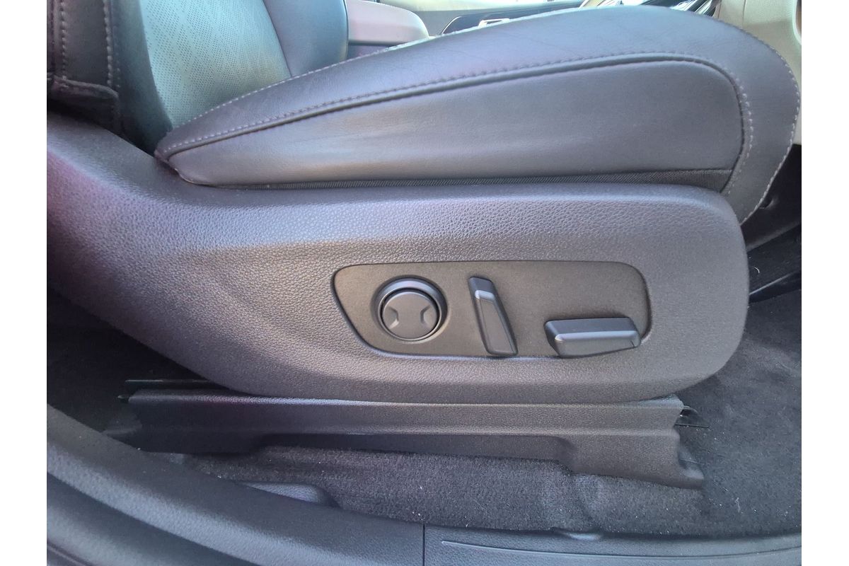 2022 Kia Carnival SLi KA4