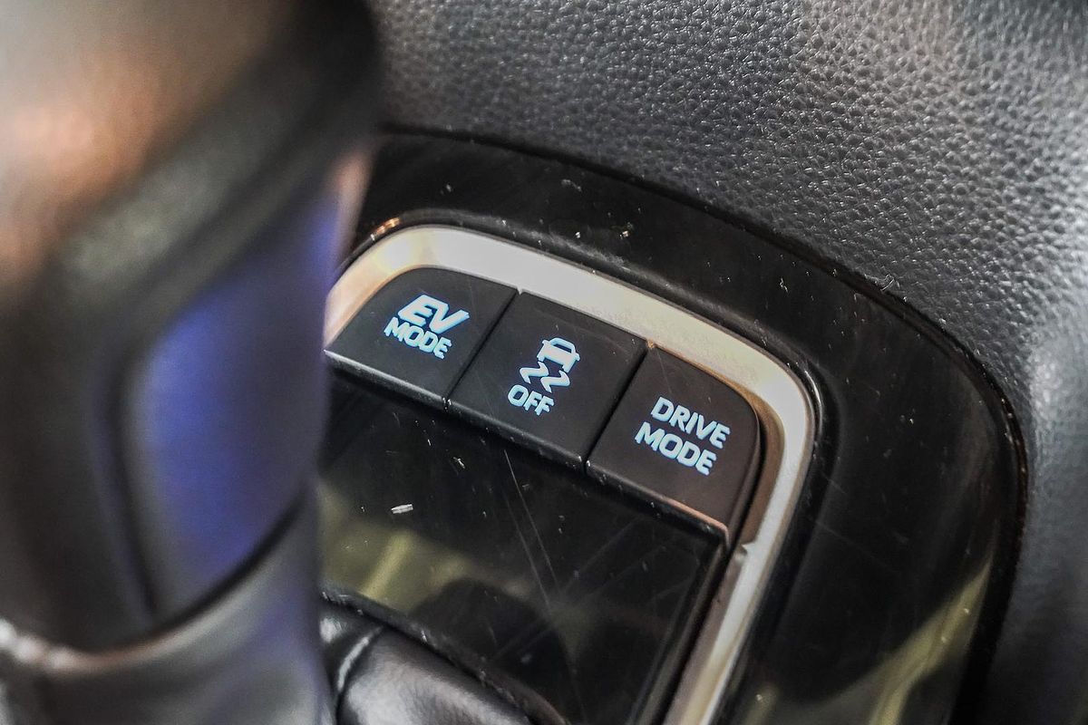 2022 Toyota Corolla Ascent Sport Hybrid ZWE211R
