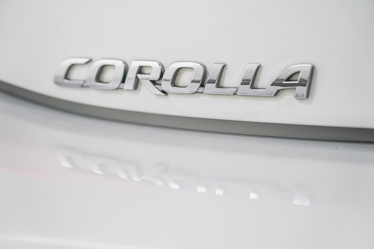 2022 Toyota Corolla Ascent Sport Hybrid ZWE211R
