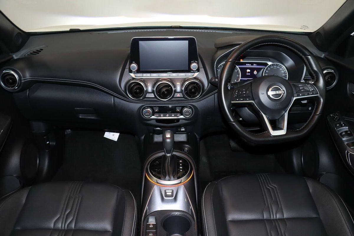2023 Nissan JUKE ST-L F16